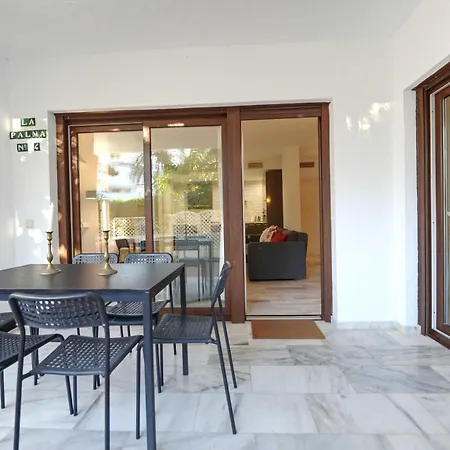شقة 2039 Cozy Beachfront On Golden ماربيا