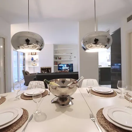 2039 Cozy Beachfront On Golden *