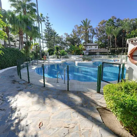 2039 Cozy Beachfront On Golden * Marbellac