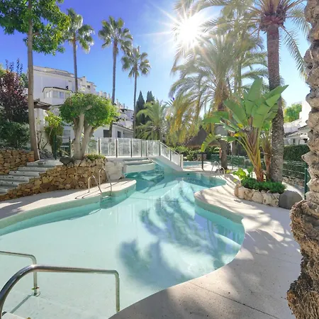 2039 Cozy Beachfront On Golden Lejlighed Marbella