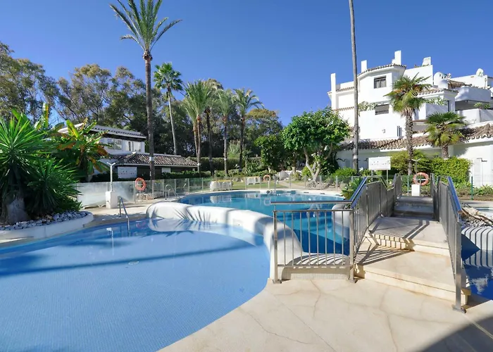 2039 Cozy Beachfront On Golden * Marbella
