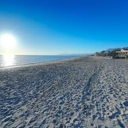 Apartamento 2039 Cozy Beachfront On Golden