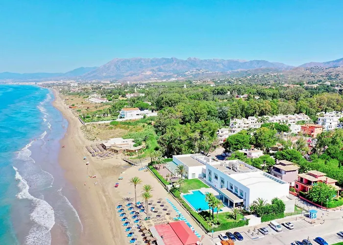 2039 Cozy Beachfront On Golden マルベーリャ